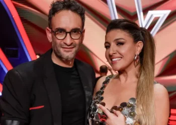 The Voice of Greece: Μεγάλος νικητής ο Κωνσταντίνος Κωμοδρόμος – Η Έλενα Παπαρίζου στην κορυφή της 11ης σεζόν!